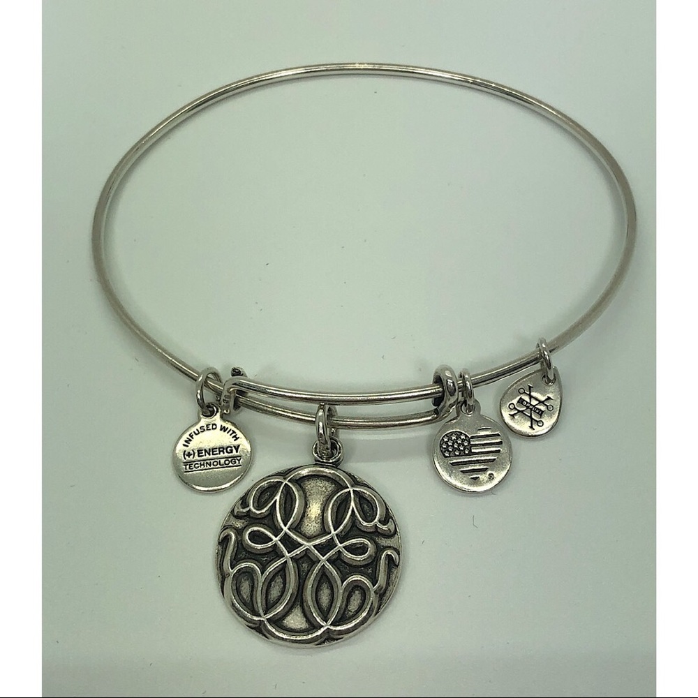 ❤️Alex and Ani bracelet